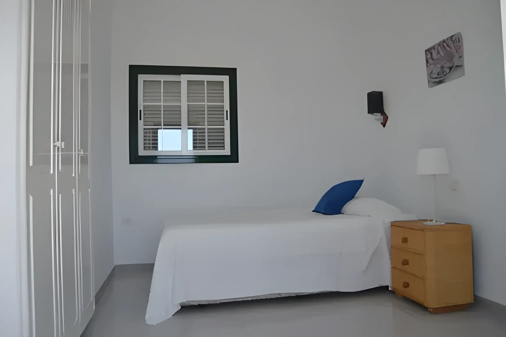 Segundo dormitorio con cama individual